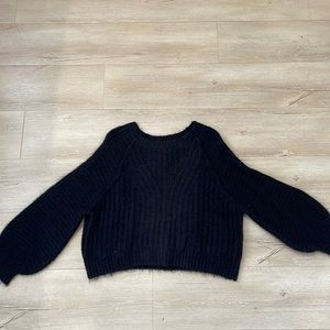 Free People womens soft fuzzy black crop sweater, size medium